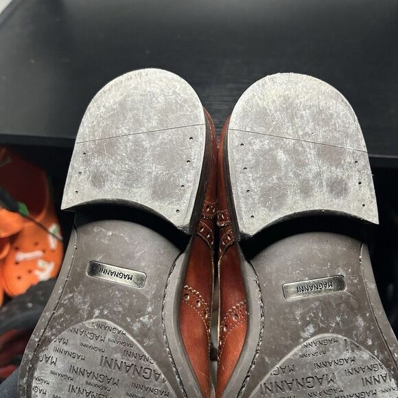 Magnanni Mens Size 11 Brown Leather Wingtip Oxford Dress Shoes - Picture 12 of 13